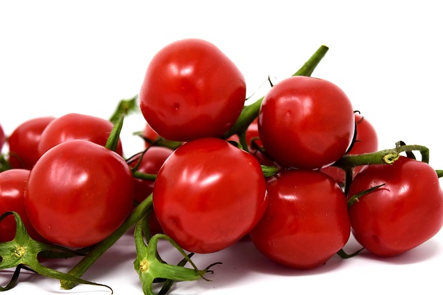 Tomatoes GT6102